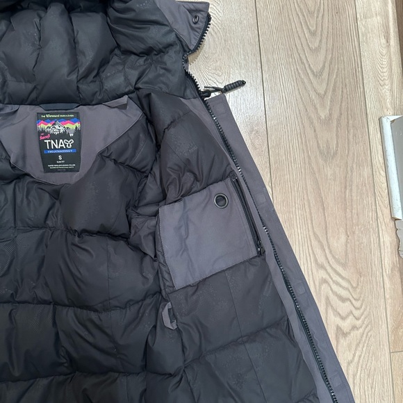 Aritzia TNA Bancroft Parka - Picture 4 of 12